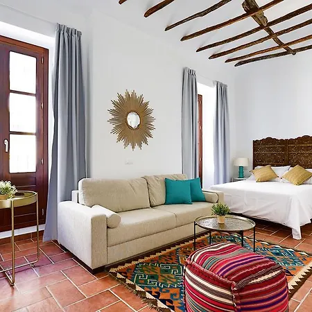 Apartamento Oyo Urban Vida Alcázar