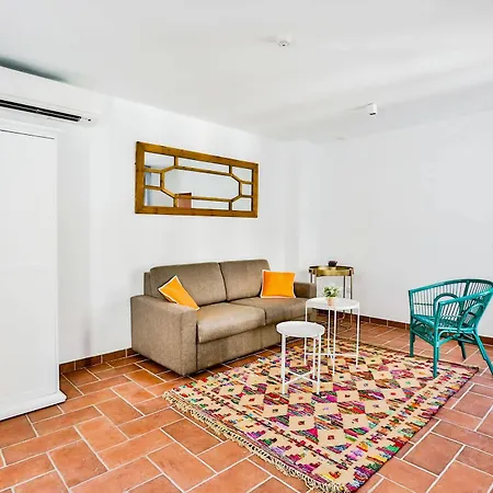 Apartamento Oyo Urban Vida Alcázar Córdoba