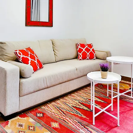 Oyo Urban Vida Alcazar *